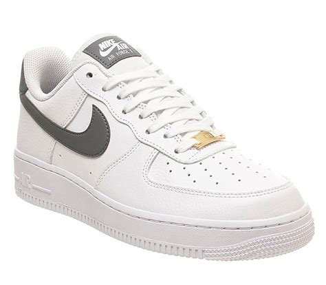 nike air force 1 graues zeichen|air force 1 Nike sneaker.